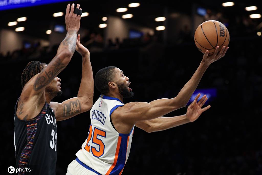 唐斯26+15米诺特22分 尼克斯险胜送篮网六连败